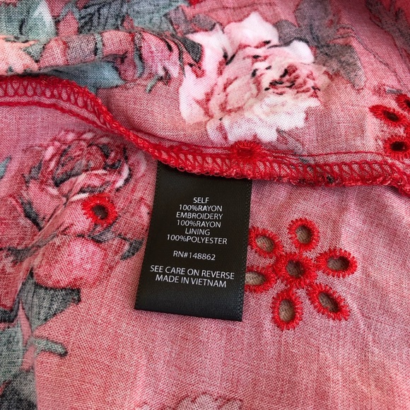 Torrid Red Floral Babydoll Eyelet Elastic Back Bishop Sleeve Lace-Up Top 3 = 3X - Picture 9 of 15